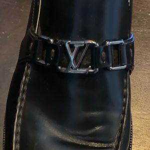 Authentic Black Louis Vuitton Mens Major Loafers 13, gently used